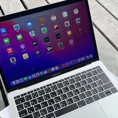 Apple MacBook Pro Core i5 2.0GHz...