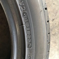 ブリヂストン　レグノ　215-50R18　ヤリスクロスの画像