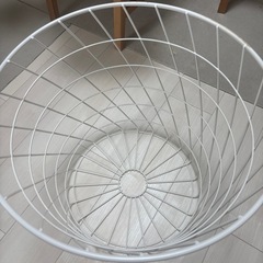 【IKEA・美品】収納テーブルの画像