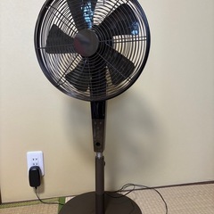 ドウシシャ扇風機　ブラウン