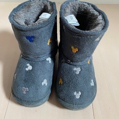 キッズブーツ