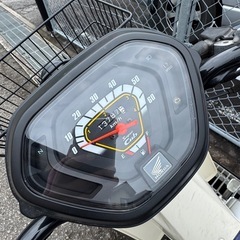 ヤフオクにて売れました^ ^HONDA スーパーカブ50プロ　バッテリー新品！の画像
