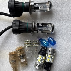 HID 6000KバルブLEDバルブ付きの画像