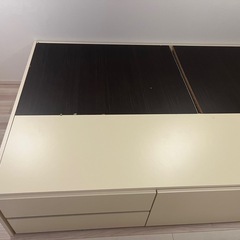 セミダブル ベッドの画像