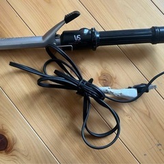 カールアイロン　ヴィダルサスーン　温度調節付　VIDAL SAS...