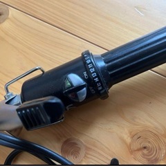 カールアイロン　ヴィダルサスーン　温度調節付　VIDAL SASSOON コテの画像