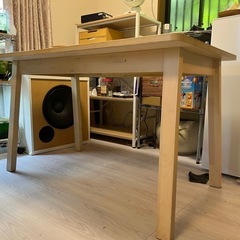 ダイニングテーブル IKEA　の画像