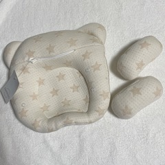 ベビー枕 ベビーまくら 赤ちゃん枕 絶壁防止 ドーナツ枕 洗える...