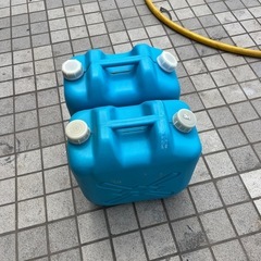 灯油ボリ缶