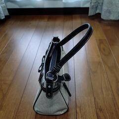 ハンドバッグの画像