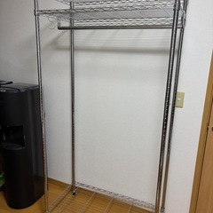 金属ラック
