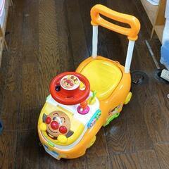 0622-027 アンパンマンよくばりビジーカー