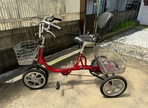 四輪自転車　トライククルーザーバイク　初心者、高齢者向きの自転車