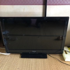 液晶テレビ