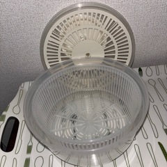 野菜水切り器の画像