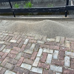 アンティークレンガ大量・引き取り限定の画像