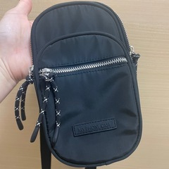 zara スマホショルダーバッグ