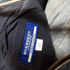 中古美品　BURBERRY　デニムスカートの画像