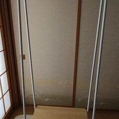 洋服かけ