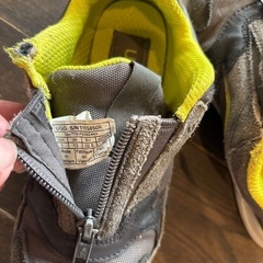 UGG キッズ男女用スニーカー20センチの画像