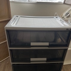 衣装ケース 三段