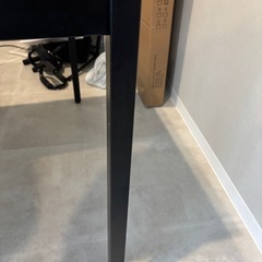 新品にて定価24000円のオフィスチェアの画像