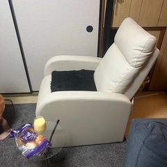 リクライニングソファー