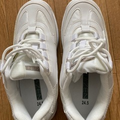 新品KAZEN    ナースシューズの画像
