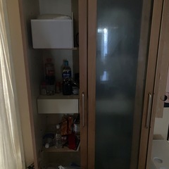 食器棚の画像