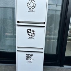 3段ダストボックス