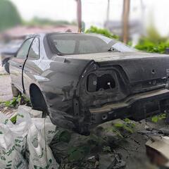 BCNR33 R33 GT-R V-spec 部品取り車　ボディ　箱　車体　オマケ付き　一時抹消の画像