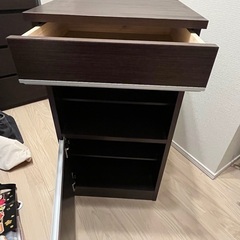 収納棚　チェストの画像