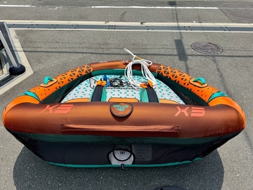海・川・湖遊び　トーイングチューブ