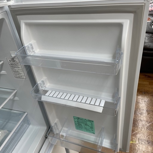 2ドア冷蔵庫　Hisense 175L