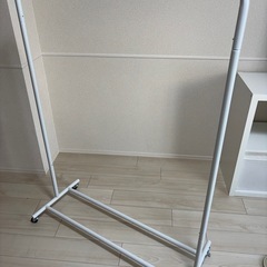 ハンガーラック
