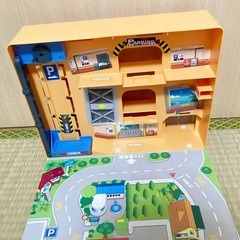 タカラトミー トミカ パノラマケース 収納ケースの画像