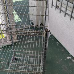 スチールラックの画像