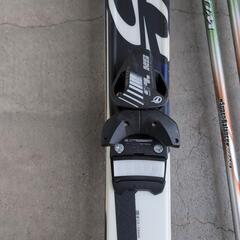 子供用スキー、ストックの画像