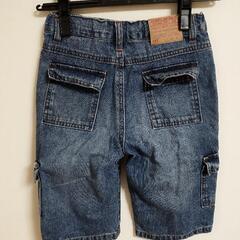 中古　子供服　デニム　半ズボン　サイズ140の画像