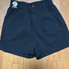 新品半ズボン
