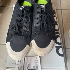 スニーカー CITY CANVAS U HQ6526 （コアブラック　adidas（アディダス）の画像