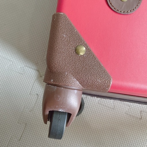 キャリーバッグ
