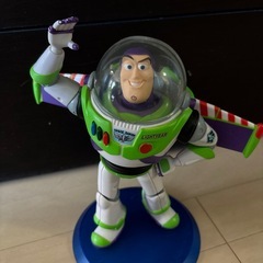 トイストーリー　バスのフィギュアの画像
