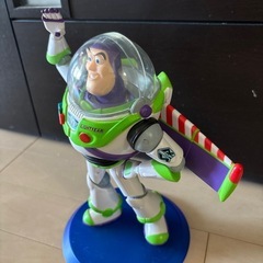 トイストーリー　バスのフィギュアの画像