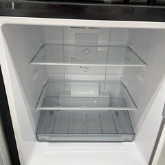2ドア冷蔵庫の画像