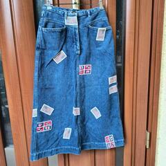 お値下げしました　PINKHOUSEのデニムのスカートです