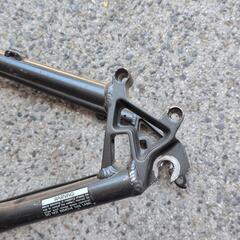 値下げします。ダウンヒルバイクharo escape 8.2フレームのみの画像