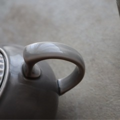 【波佐見焼】一龍急須しのぎポット（茶こし付の画像