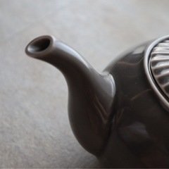 【波佐見焼】一龍急須しのぎポット（茶こし付の画像