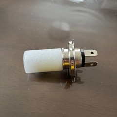 イエロー 高輝度 ハロゲン H4 ヘッドライトの画像